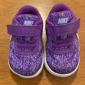 Nike Purple Toddler Shoes size 5 VGUC
